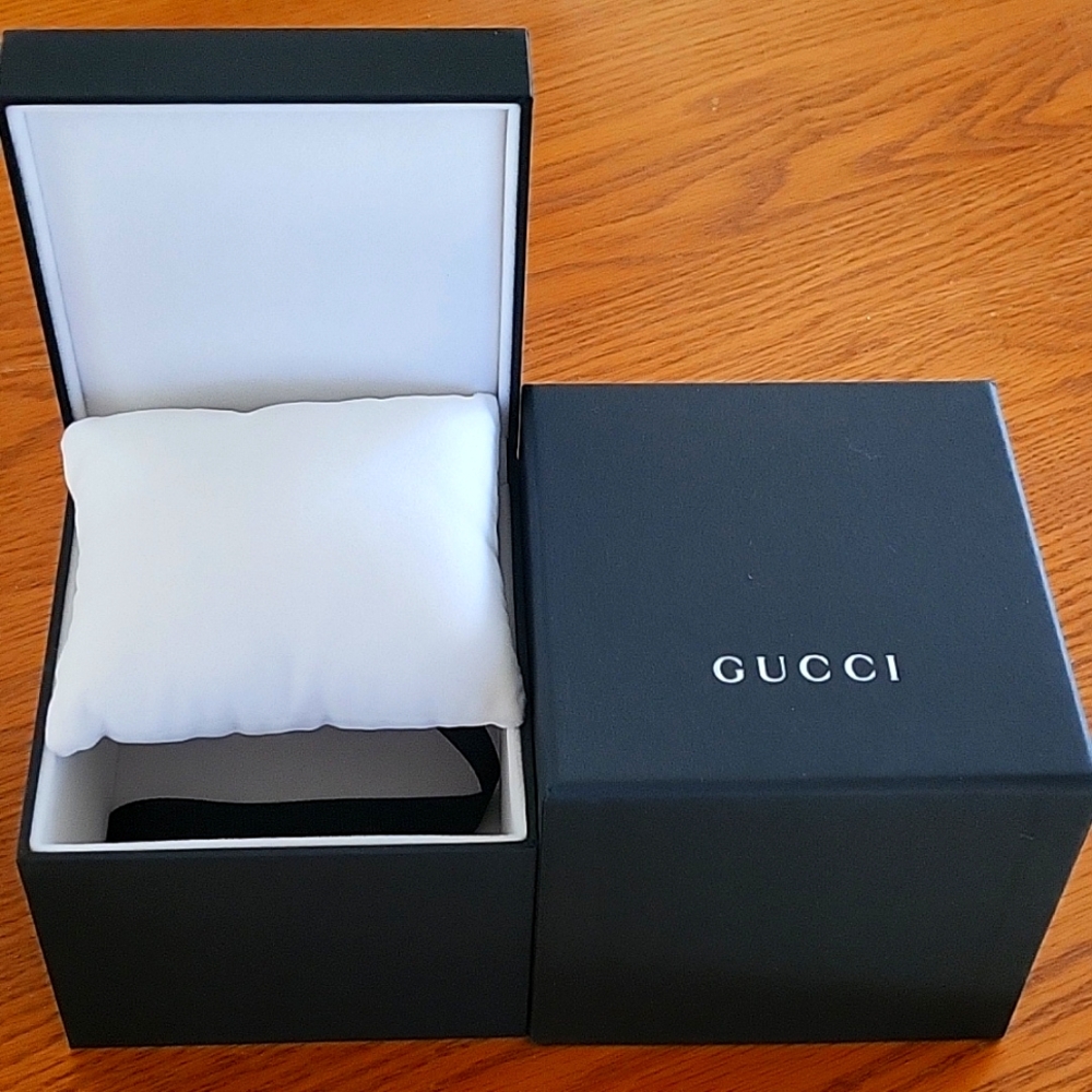 New Gucci watch box only